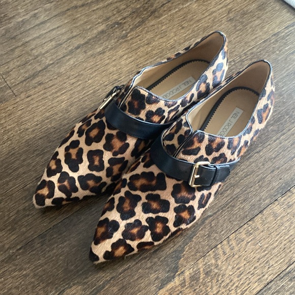 Neil J Rodgers Shoes - NWOT Neil J Rodgers Erika Loafers